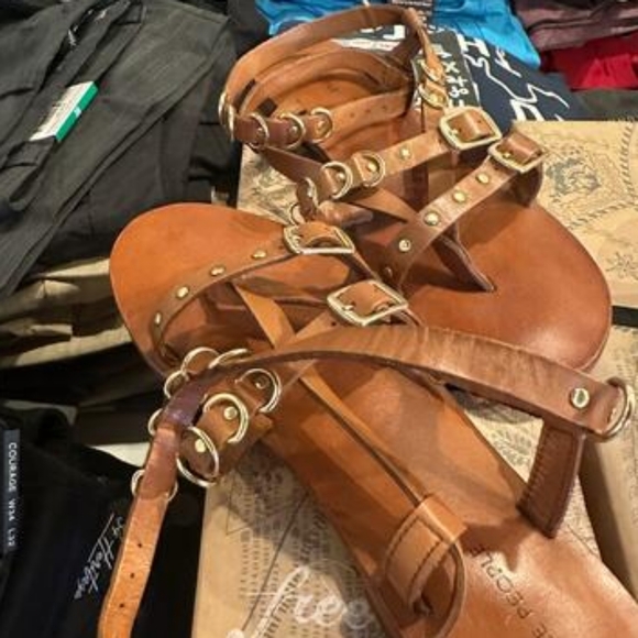 New Free People Vachetta Midas Touch Sandal - Picture 2 of 3
